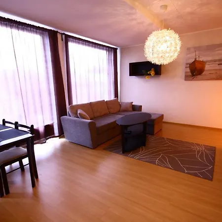 Chelsea Riia Mnt 28 Apartment